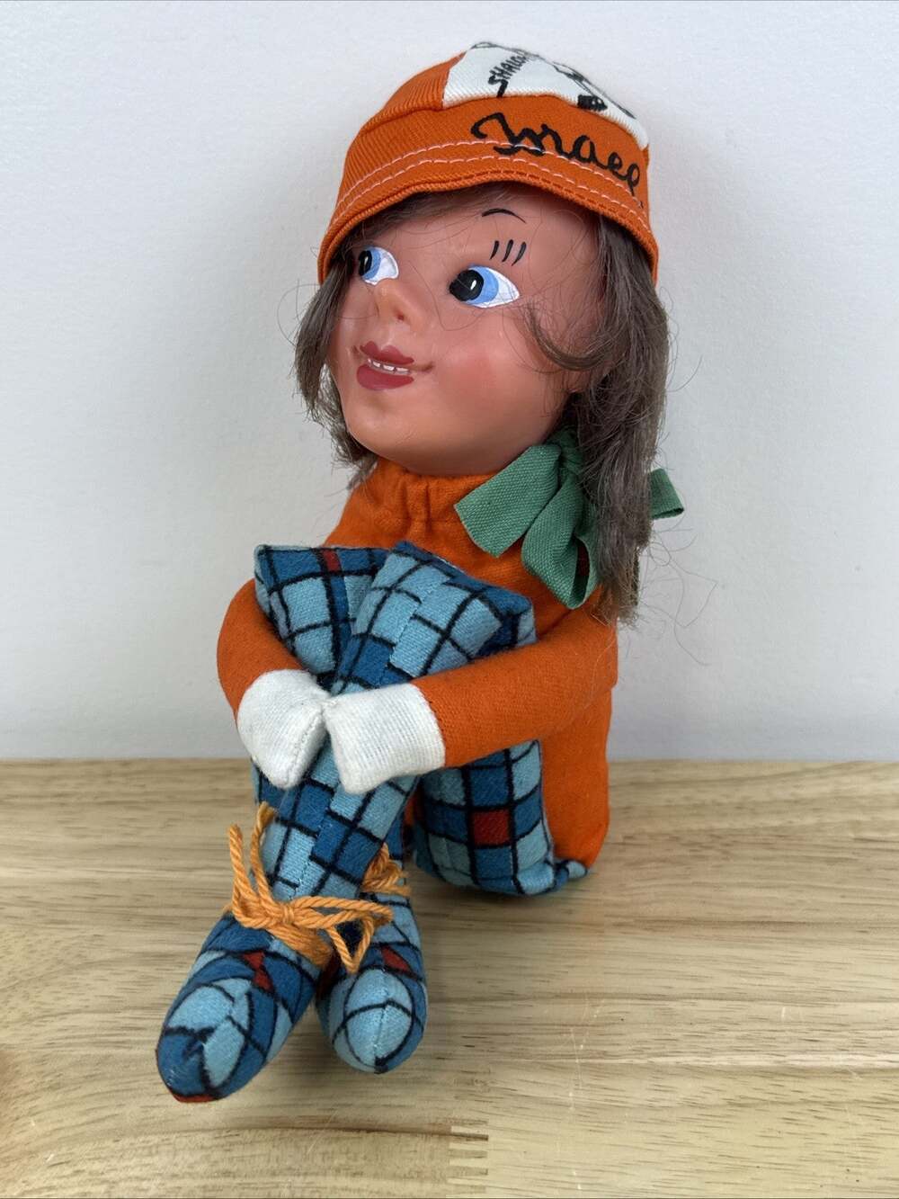 Vintage Srulik Collectible Knee Hugging Sabra Female Doll W/Israel Hat